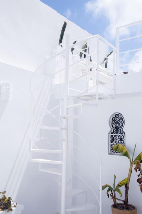Casa Sira-Charming Home In The Heart Of The Kasbah Tangeri Esterno foto